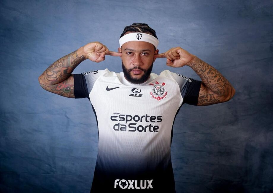 Depay mostra disposição para seu 1° dérbi pelo Corinthians: 'Batalhas que você quer vencer'