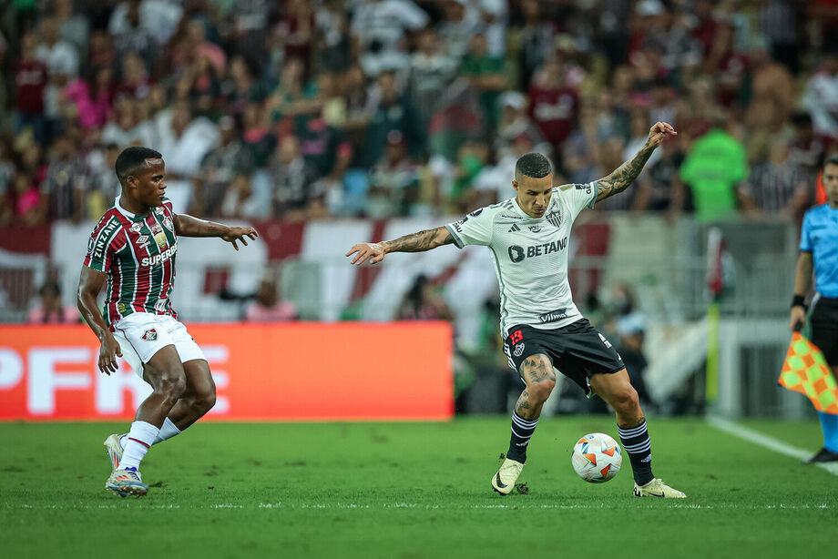 Reservas definem, Fluminense bate Atlético-MG e abre vantagem nas quartas da Libertadores