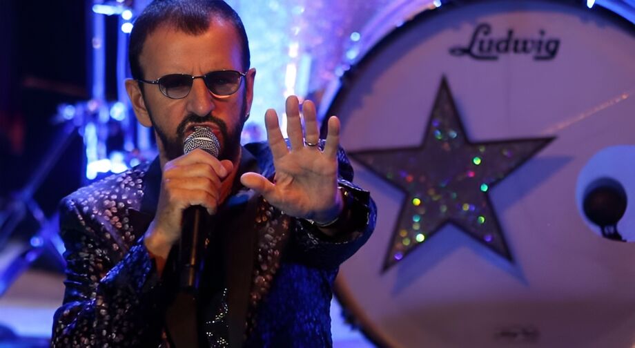 Ringo Starr, ex-baterista dos Beatles, em show com a banda All Starr em São Paulo, em 2015