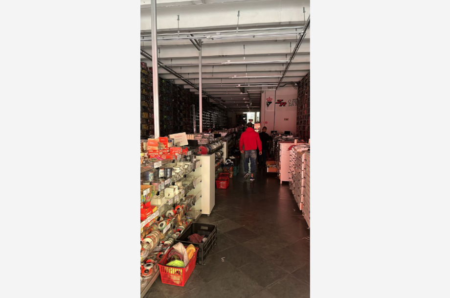 Alguns comerciantes estão sem a fase 220V, enquanto outros estão sem nenhuma fase.