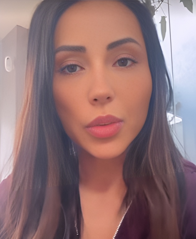 Advogada e influenciadora Dayanne Bezerra, irmã de Deolane, utilizou as redes sociais para esclarecer os motivos envonvendo a prisão da irmã