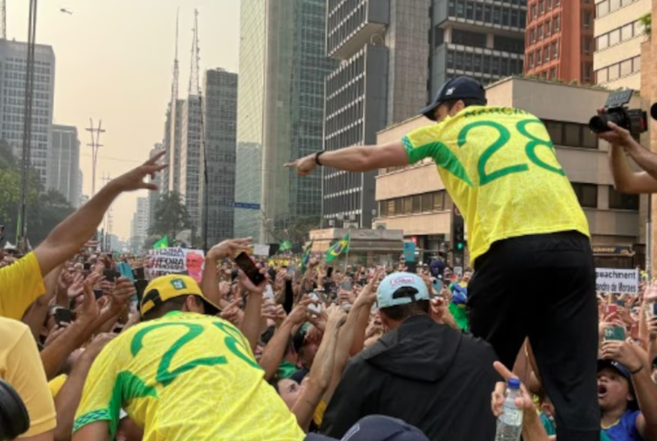 Marçal chegou à Avenida Paulista no fim do ato bolsonarista.