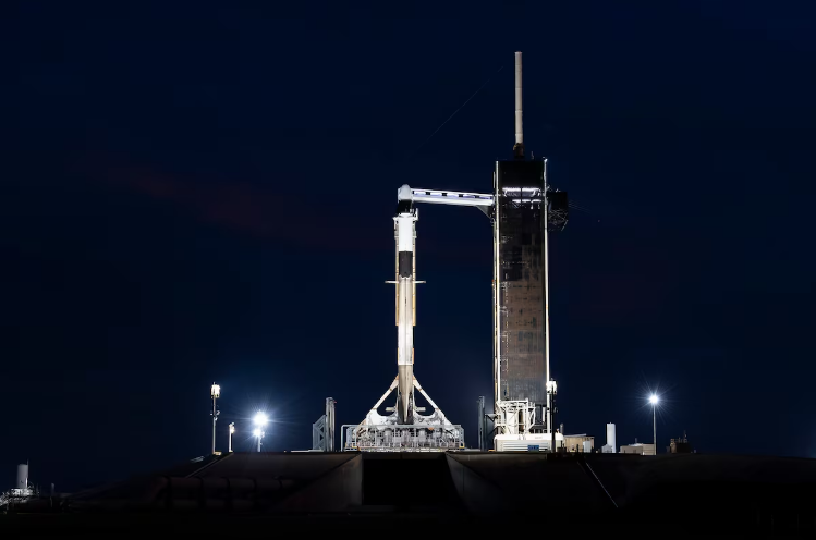 Missão da SpaceX será a primeira a levar civis para a caminhada espacial