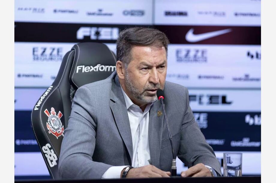 Augusto Melo, presidente do Corinthians, em entrevista coletiva nesta segunda-feira