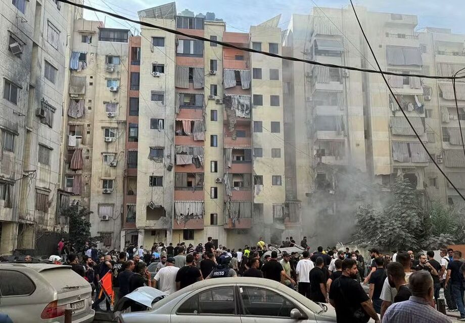 Ataque israelense atinge área de subúrbio ao sul de Beirute, capital do Líbano