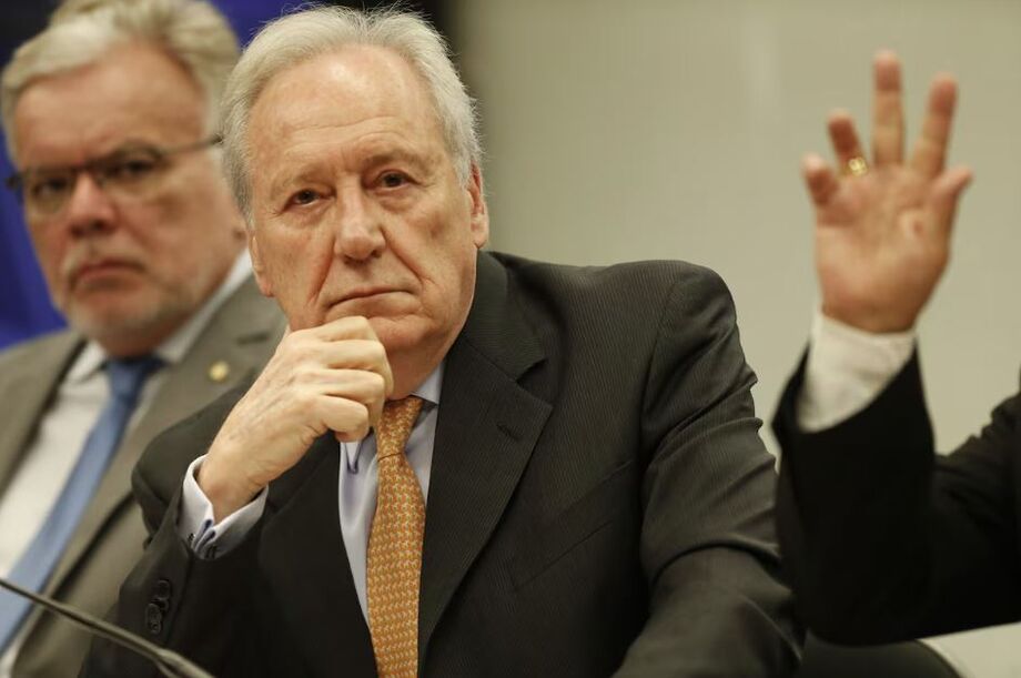 Lewandowski afirma que empresas estrangeiras devem seguir legislação brasileira para atuar no País