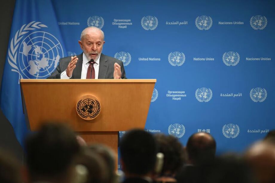 Imagem mostra o presidente Lula durante a entrevista coletiva na sede da ONU, em Nova York, nesta quarta-feira, 25. Lula voltou a fazer críticas a Israel pela atuação na guerra