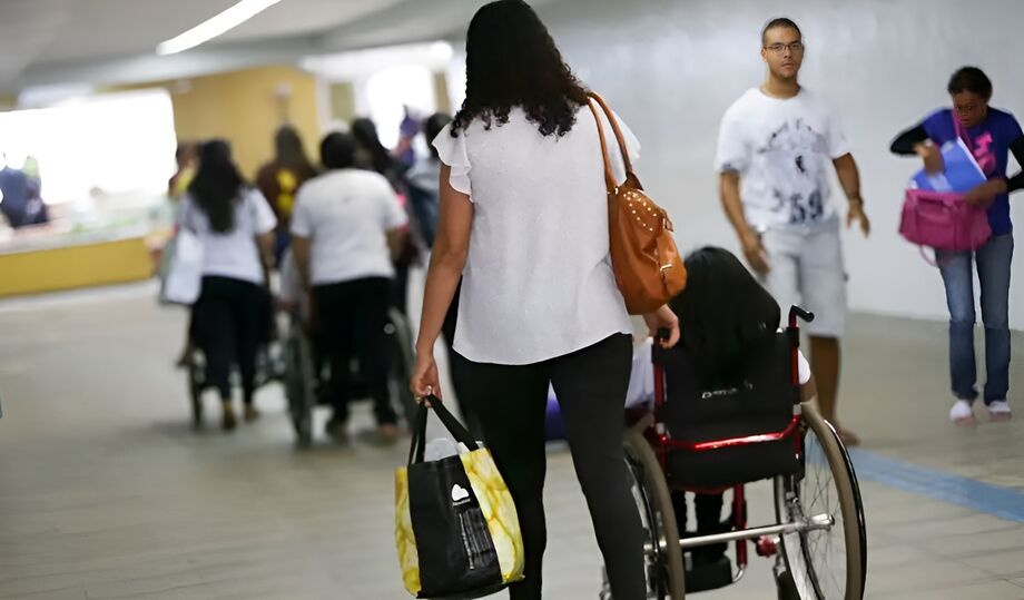 Mato Grosso do Sul conta com 18.619 eleitores com deficiência aptos a votar nas eleições de 2024, refletindo o crescimento da inclusão e acessibilidade no processo eleitoral.