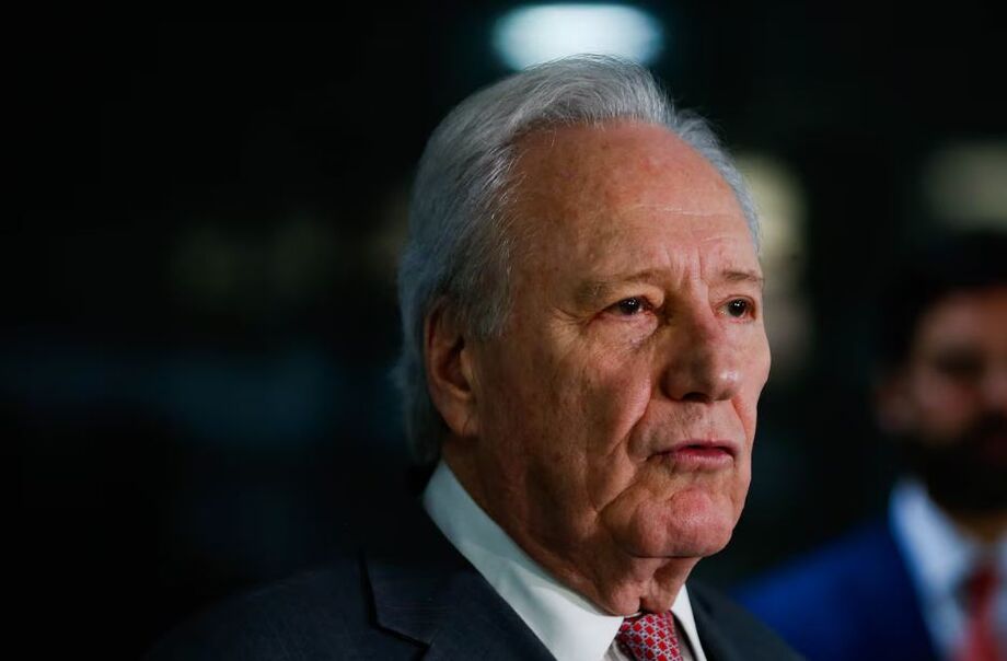 O ministro da Justiça, Ricardo Lewandowski; deputado dizem que o colegiado de Segurança Pública está 'sendo feito de bobo'