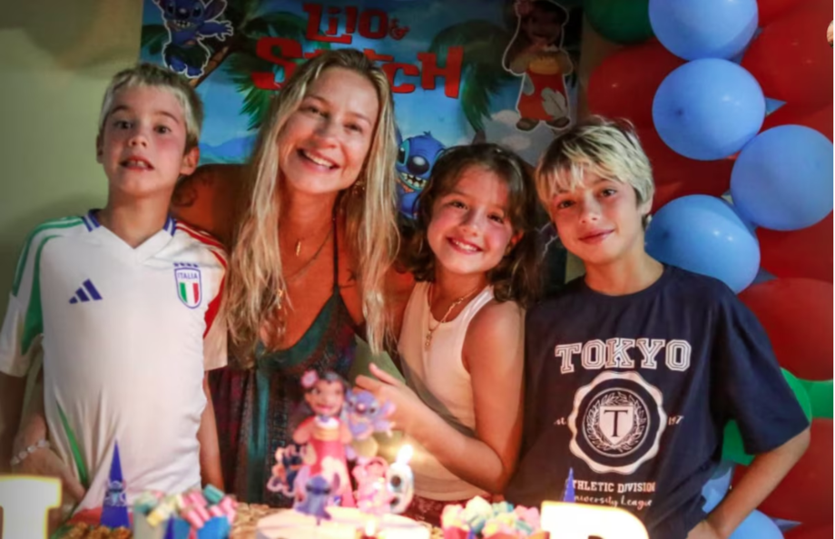 Luana Piovani e os filhos Bem, Liz e Dom