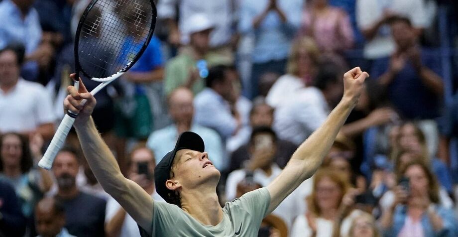 Sinner está a um passo de conquistar seu segundo Grand Slam do ano, depois de ter vencido o Aberto da Austrália no início de 2024.