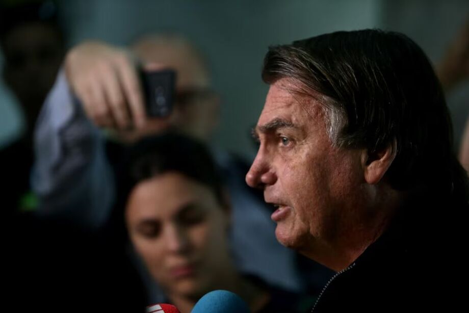 PF pediu indiciamento de Bolsonaro no caso das joias; defesa do ex-presidente tenta usar precedente sobre Lula para enterrar investigação