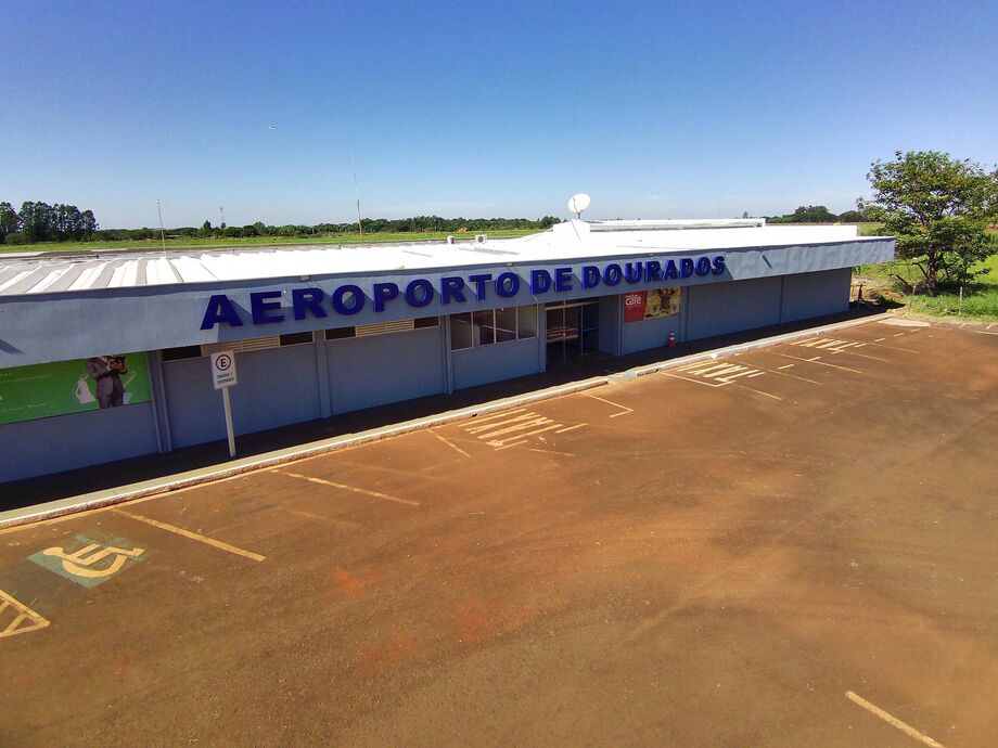 Infraero assume a gestão do Aeroporto de Dourados, no MS, visando melhorar a eficiência do terminal e a experiência dos passageiros.