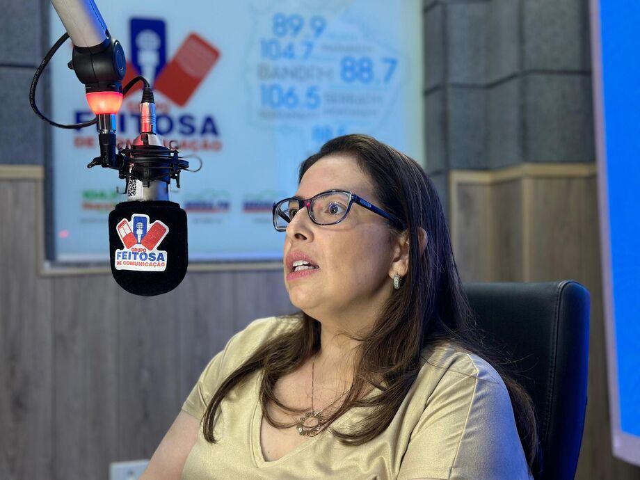 Camila Lunardi é a presidente da Abramede