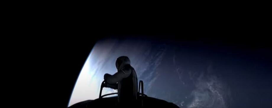 SpaceX se tornou a primeira empresa privada a levar civis para caminhar no espaço