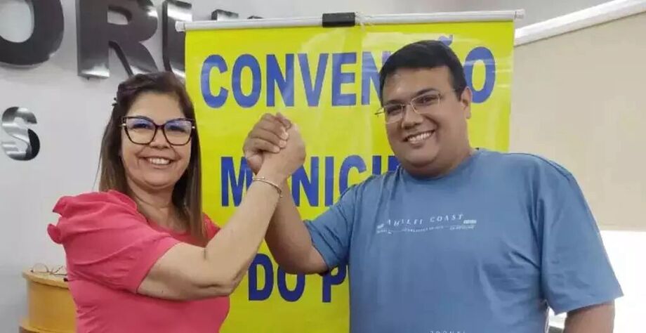 Prefeito eleito, Doutor Gabriel ao lado da vice Bia Cavassa