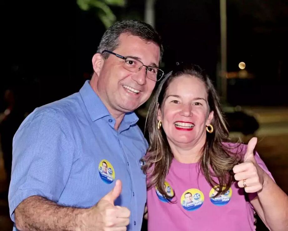 Prefeito eleito Cassiano Maia ao lado da vice Vera Helena