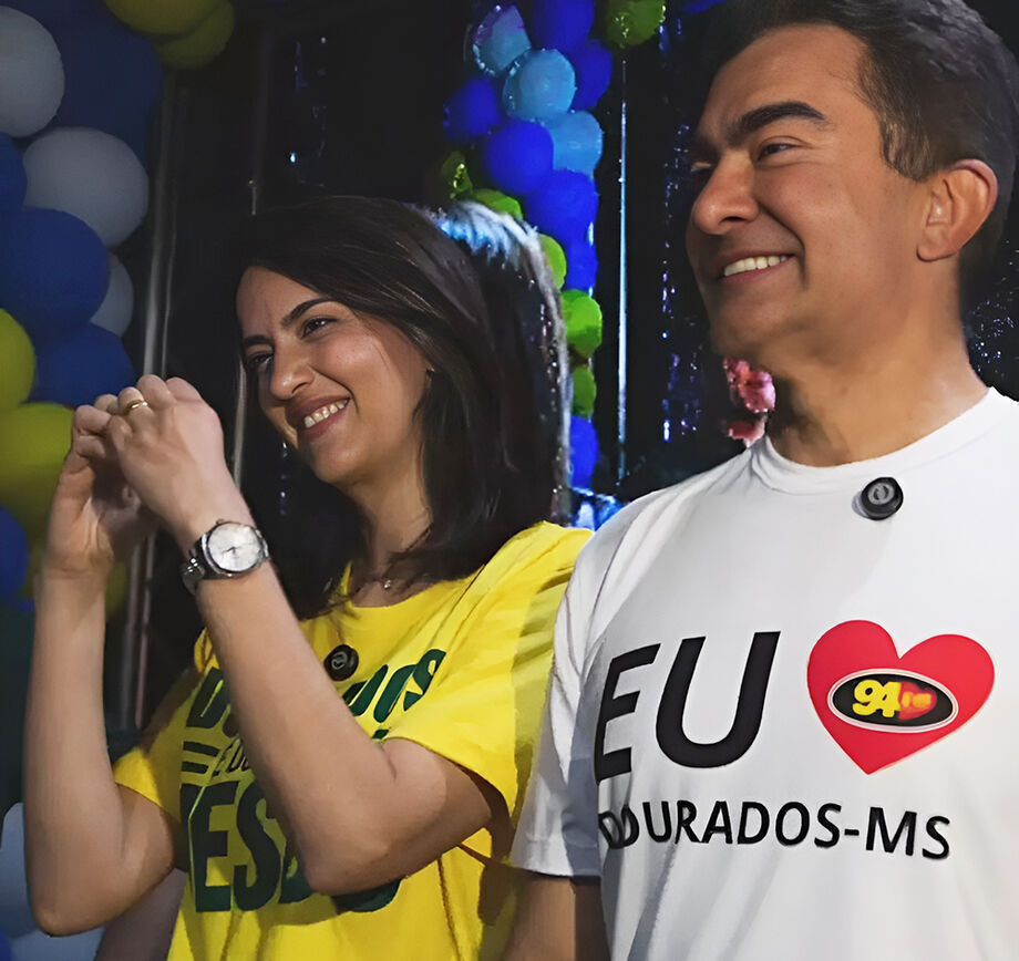 Marça Filho (PSDB) ao lado da vice Gianni Nogueira