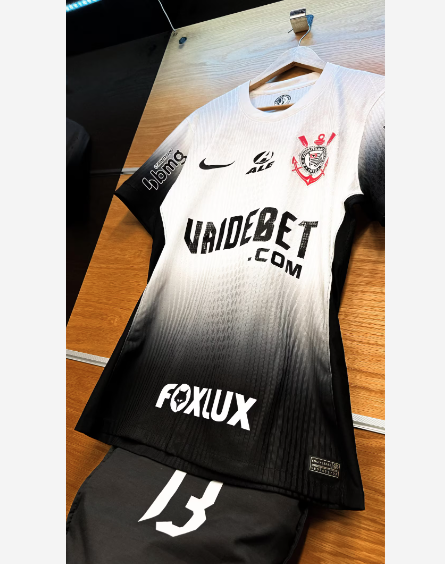 Vai de Bet estampou camisa do Corinthians entre janeiro e junho deste ano