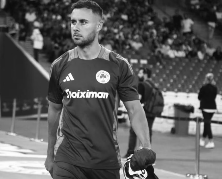 George Baldock, do Panathinaikos, é encontrado morto na piscina de casa, em Atenas.