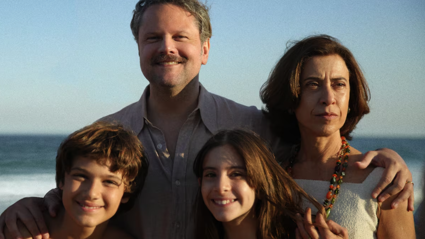 Fernanda Torres e Selton Mello protagonizam 'Ainda Estou Aqui', de Walter Salles