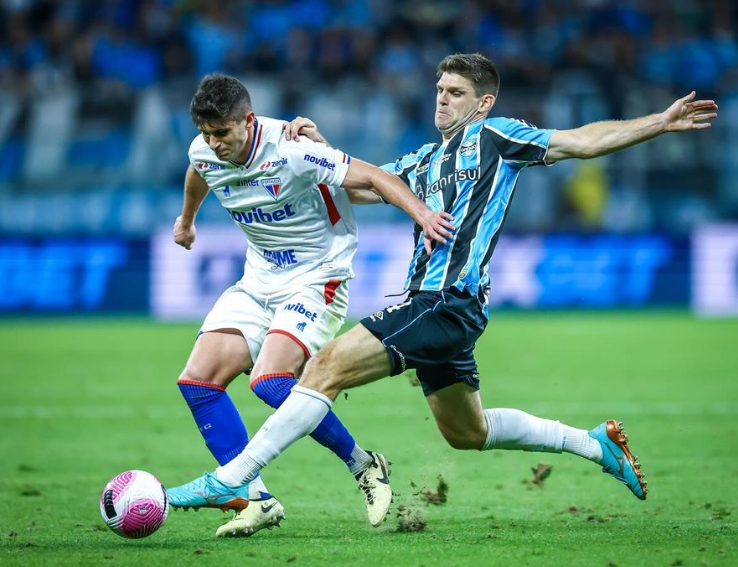 Grêmio venceu o Fortaleza e se distancia da zona de rebaixamento, ocupando a 11ª posição