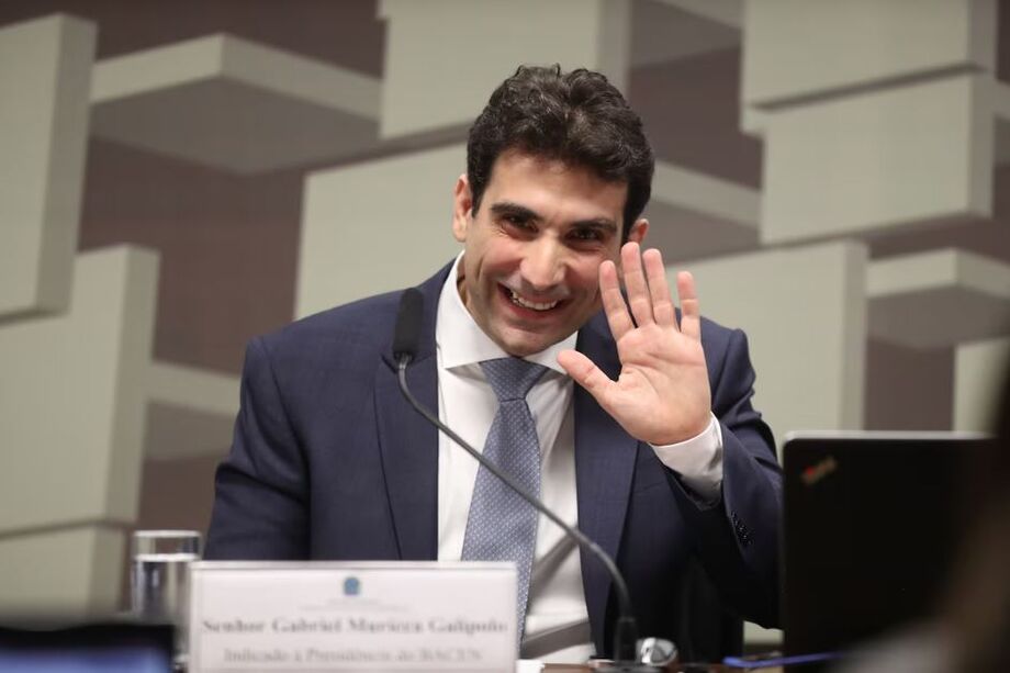 Senado aprova indicação de Galípolo à presidência do BC por 66 votos a 5