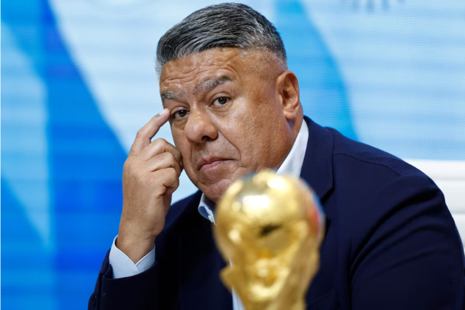 Tapia foi eleito para seu terceiro mandato à frente da AFA.