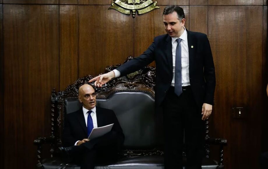 O ministro do STF Alexandre de Moraes e o presidente do Senado, Rodrigo Pacheco (PSD-MG)