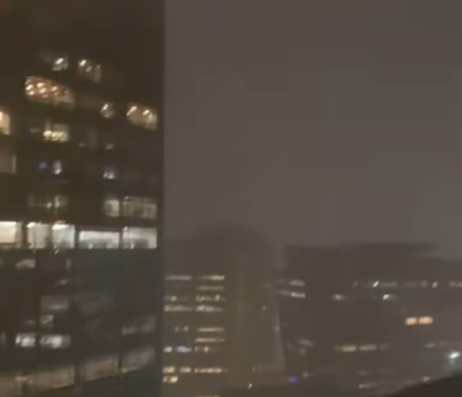 Temporal com ventos de mais de 100 km/h atinge São Paulo.