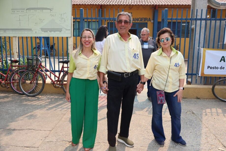 Aos 77 anos, Nelson Cintra (PSDB) garantiu uma vitória tranquila neste domingo, ao lado da vice-prefeita Andreara Castro (PP), de 40 anos.