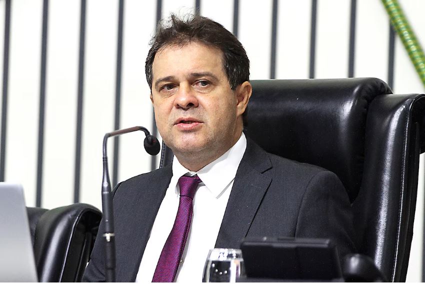 Evandro Leitão é o presidente da Assembleia Legislativa do Ceará.