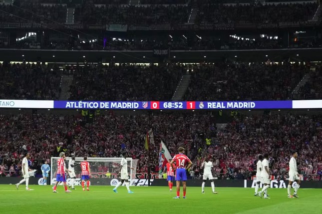 Atlético de Madrid x Real Madrid foi marcado por comportamento hostil de torcedores
