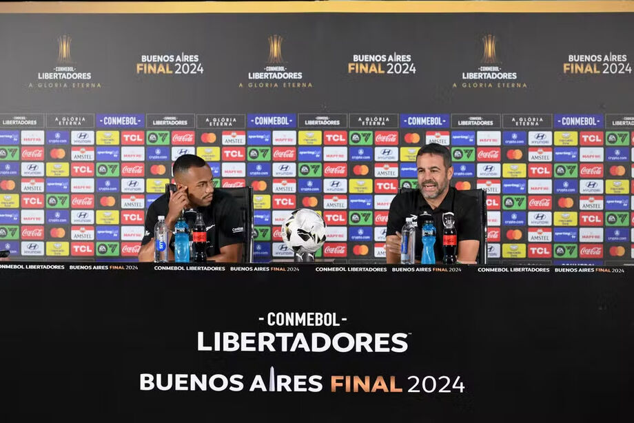 Artur Jorge promete Botafogo ambicioso em 'jogo mais importante da carreira'