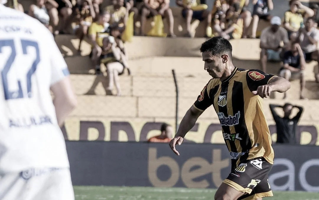 Novorizontino empata com Paysandu e garante título antecipado do Santos na Série B