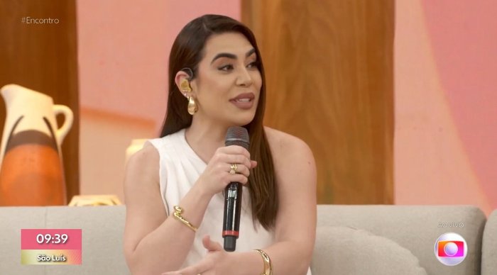 Naiara Azevedo foi convidada desta segunda-feira no Encontro com Patrícia Poeta.