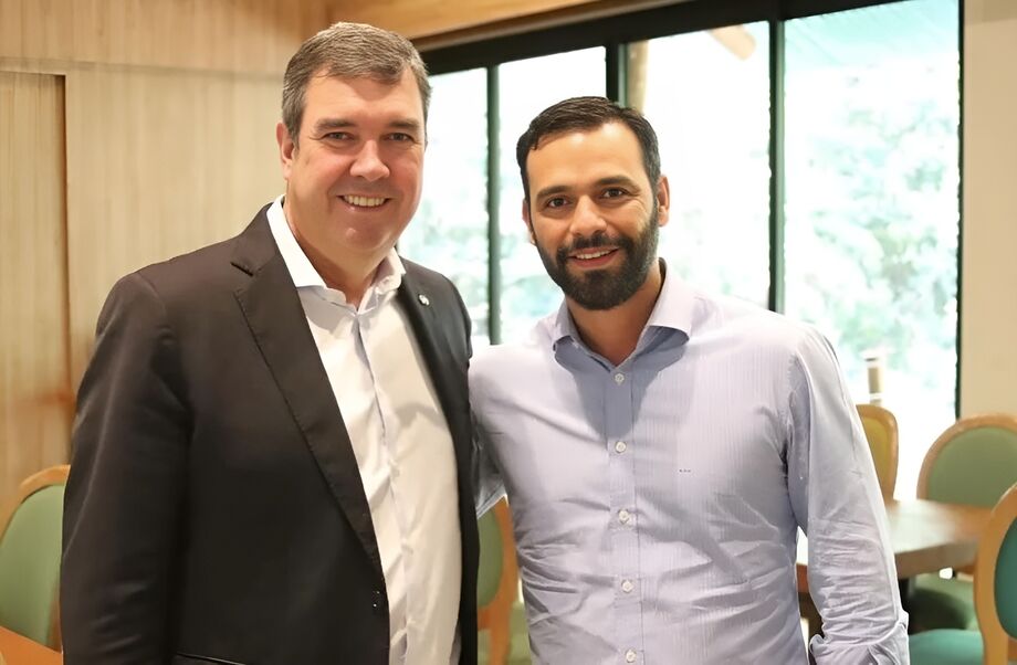Ex-Casa Civil, ele assume a Setesc em uma gestão que busca alinhar política, turismo e esportes no Mato Grosso do Sul.