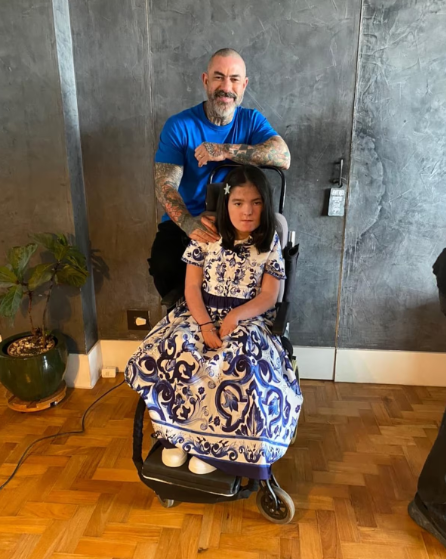 O chef Henrique Fogaça com a filha Olívia, que completou 18 anos.