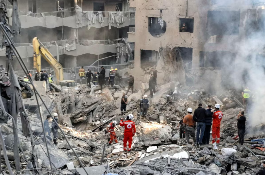Ataques israelenses atingiram zona central de Beirute neste sábado, 23.