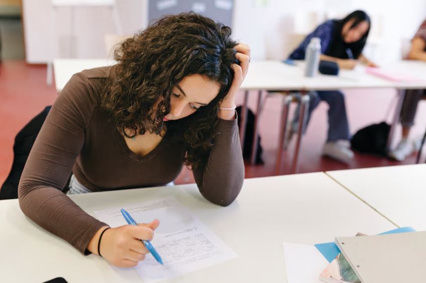 Prova de redação pode ser decisiva para entrada em alguns cursos de determinadas universidades