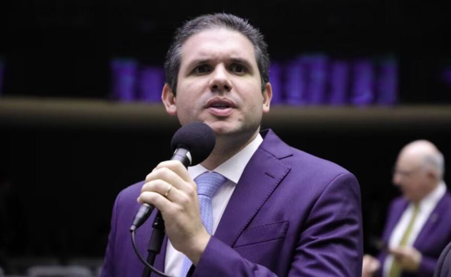 O deputado federal Hugo Motta (Republicanos-PB) já tem apoio de 12 partidos