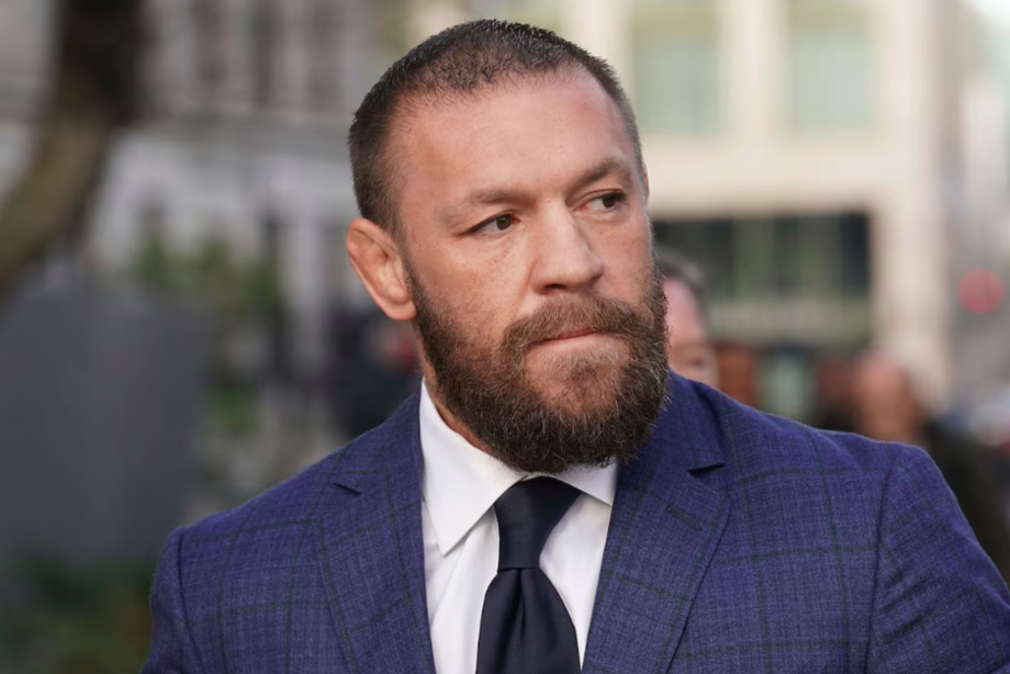 Apesar de terminar considerado culpado em julgamento civil, McGregor mantém tese de que relação foi consensual