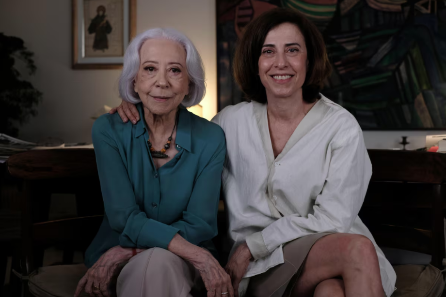 Fernanda Torres pode repetir o feito de sua mãe, Fernanda Montenegro, e ser indicada ao Oscar na categoria de Melhor Atriz