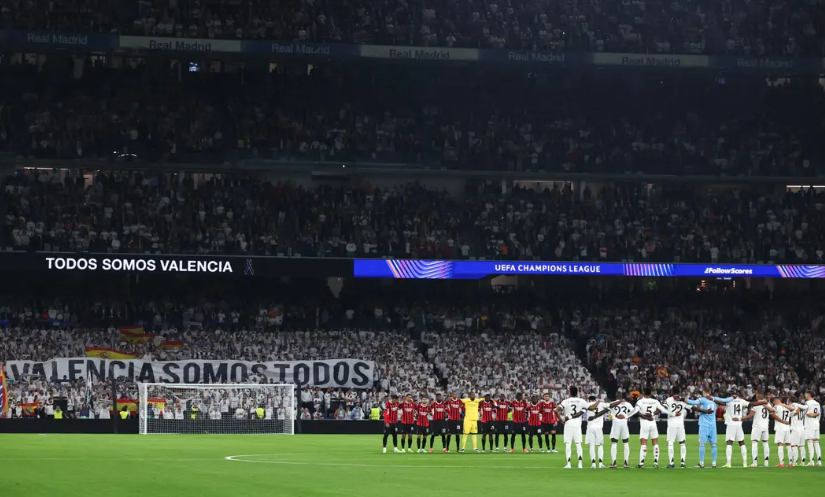 Real Madrid fez homenagem para cidade de Valencia em jogo contra o Milan