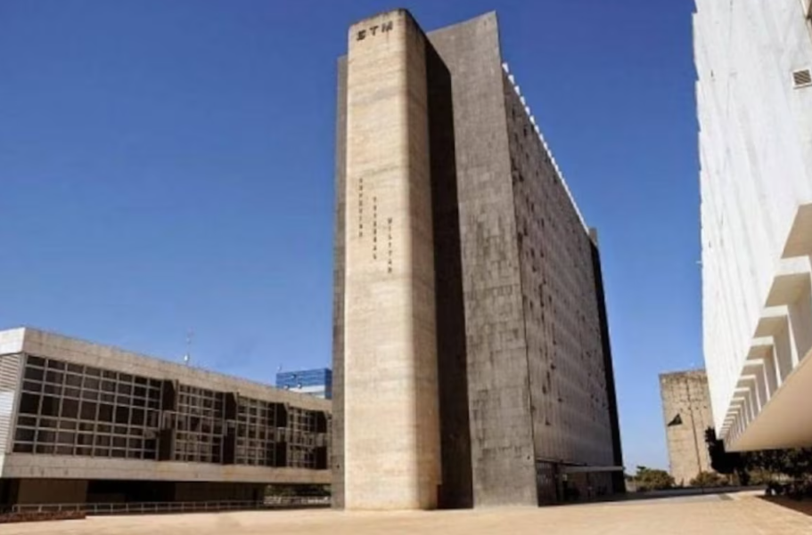 Sede do Superior Tribunal Militar, em Brasília; Corte rejeitou dezenas de pedidos de bolsonaristas contra Moraes