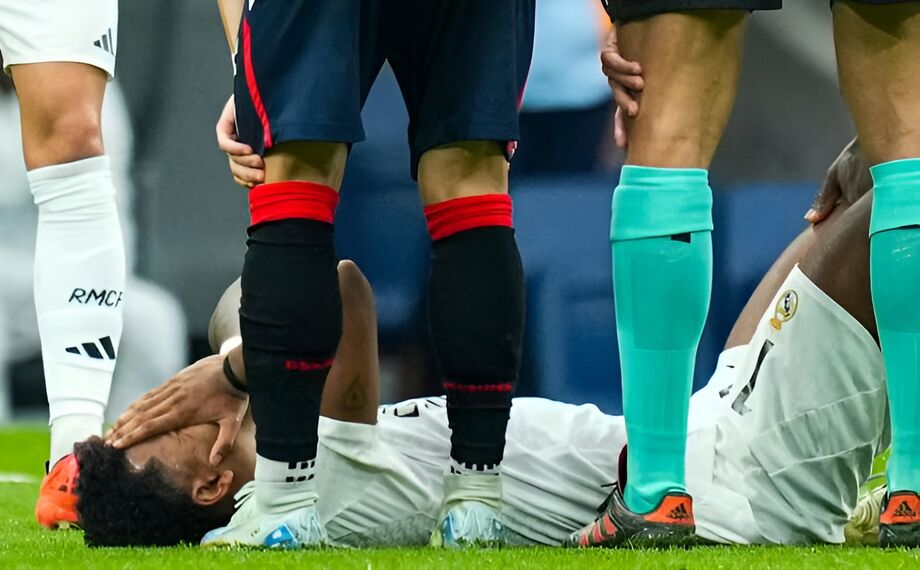 Rodrygo fica desolado após sentir lesão em partida do Real Madrid