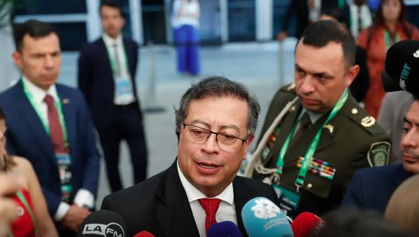 Presidente da Colômbia diz que G20 teme que IA cause hecatombe social