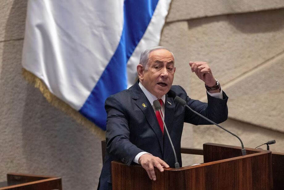 Israel bombardeia subúrbios de Beirute enquanto se prepara para votar cessar-fogo no Líbano
