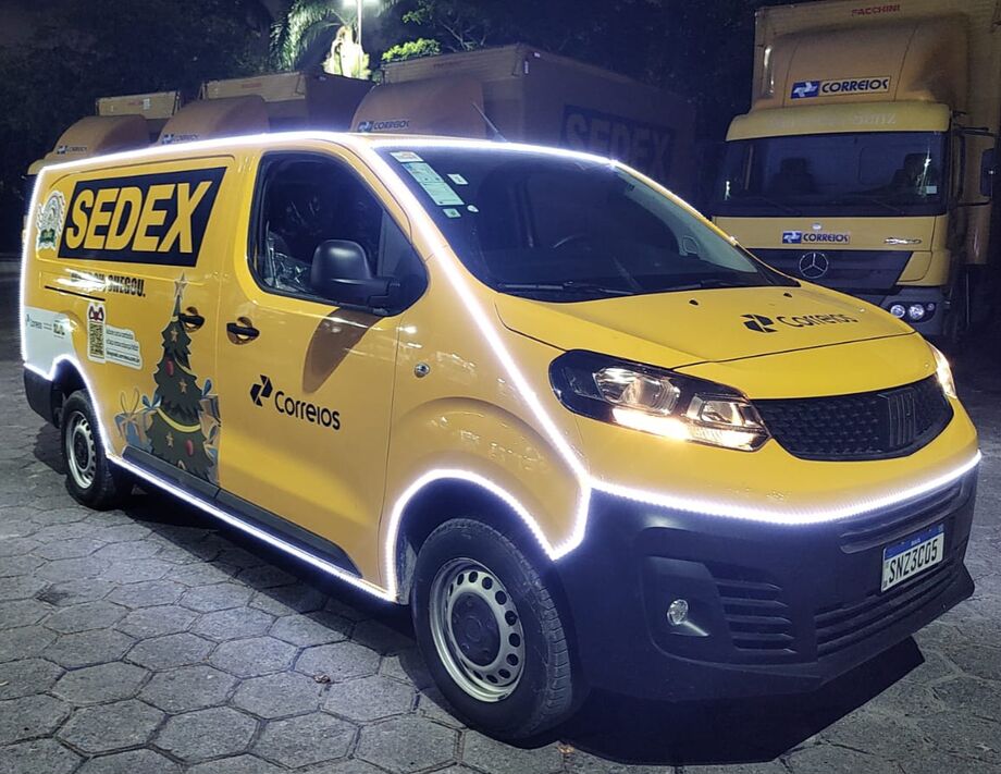 Carreata de Luz celebra 35 anos do Papai Noel dos Correios em Campo Grande, iluminando ruas e corações com solidariedade