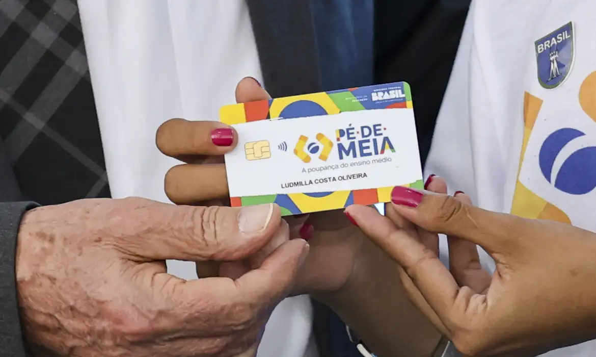 Programa pé-de-meia